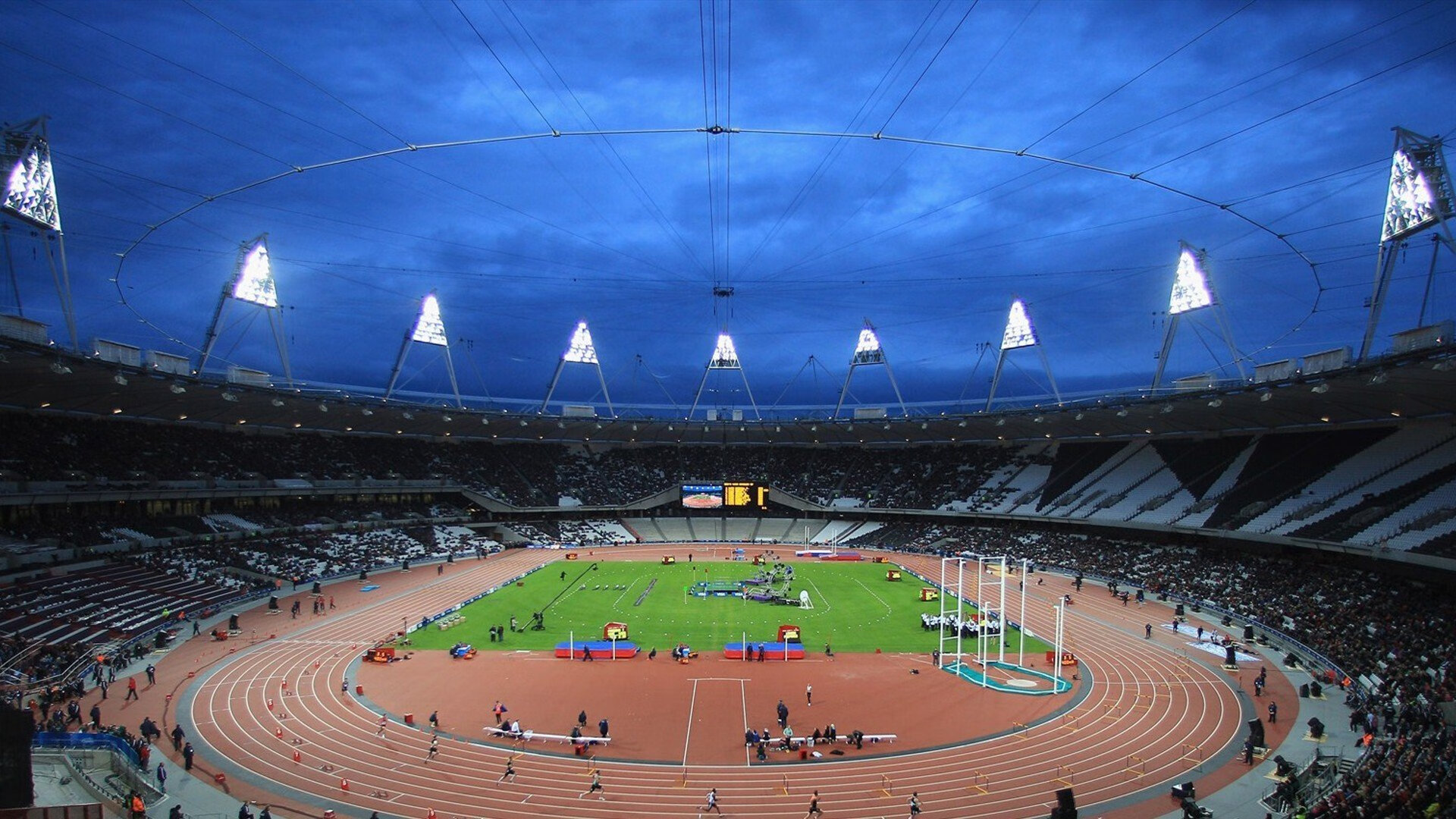 世界杯2026-铁血防线铸奇迹,2026世界杯H组强强对话,罗马尼亚险胜泰国,贝林厄姆闪耀全场,临场调整成胜负手